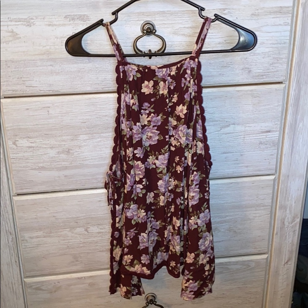 American Eagle Open Shoulder Shirt